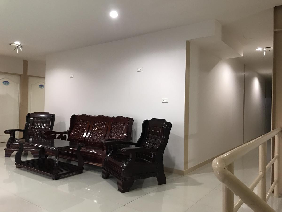 B Place Guesthouse Фи Фи Айлънд Екстериор снимка