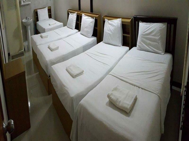 B Place Guesthouse Фи Фи Айлънд Екстериор снимка
